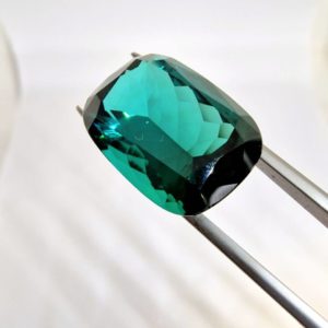 NATÜRLICHER TURMALIN  26,43 Ct